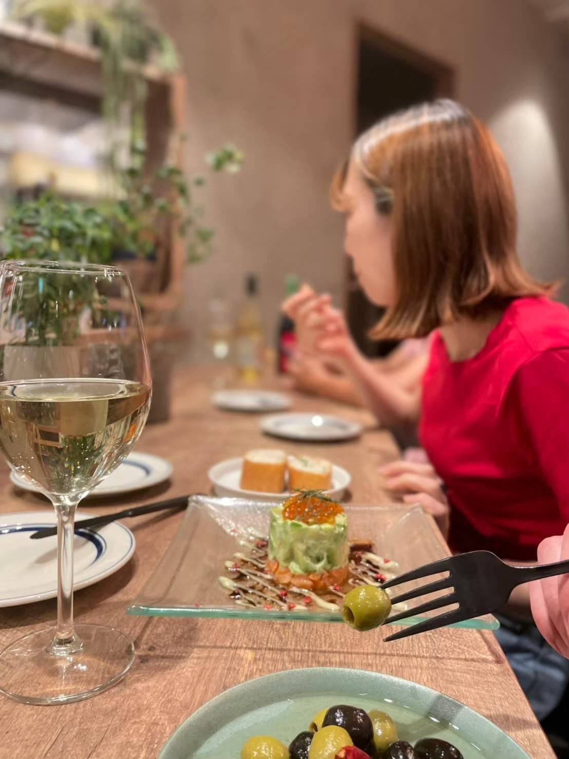 Bistro 碧い月 | 世田谷区・上町駅から徒歩1分 誰でも気軽にをテーマに